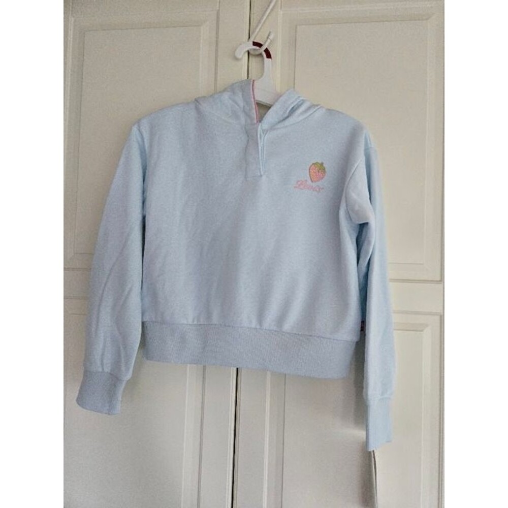 Levi's Girls Hoodie Sweatshirt - Light Blue with Strawberry - Kids Size 7 NEW